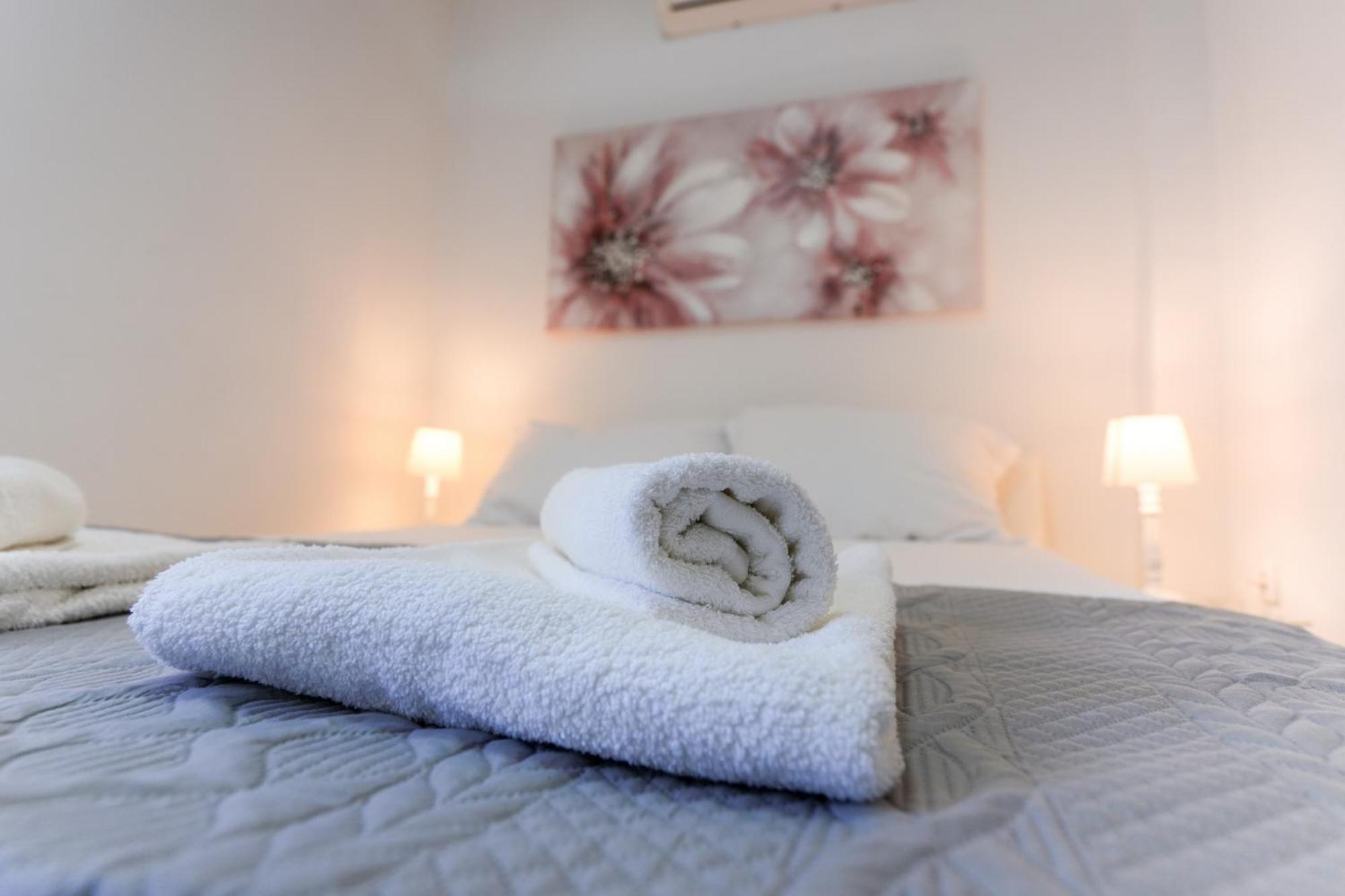Apartment Kaya Prime Location In Old Town Zadar Eksteriør bilde